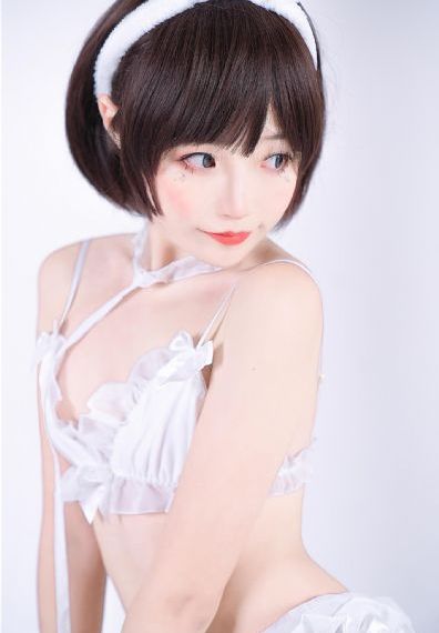 女主被高干圈里很多人喜欢的小说_4K完整在线观看