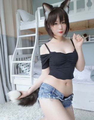 国产香蕉久久一二三四_BT种子下载