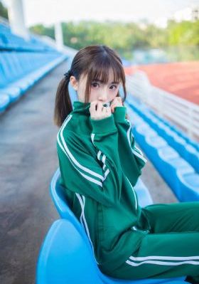 欧美时尚化妆视频_剧情片手机免费观看完整