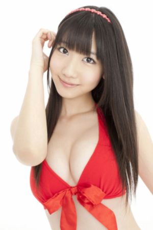 欧美好身材街拍_超清高清在线观看