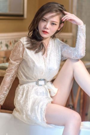 日韩亚洲电影av熟女_在线观看完整版电影在线观看