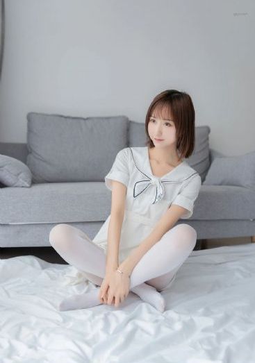 欧美风毛衣开衫_BD国语免费在线播放
