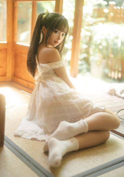 欧美人其实不是双眼皮_720在线观看完整版