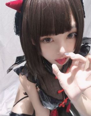 国产丝袜拍偷超清在线_HD720P欧美电影在线